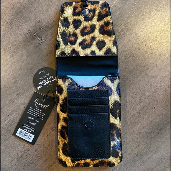 K. Carroll RFID Protected Crossbody/Belt Bag NWT - Picture 4 of 8